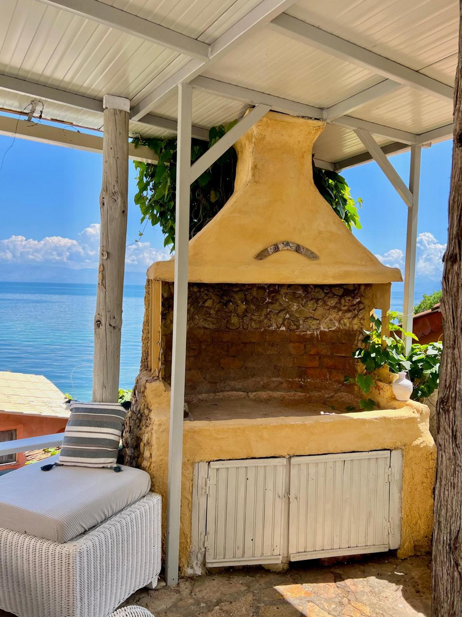 Kohyli Beachfront House Agia Pelagia Chlomou Esterno foto