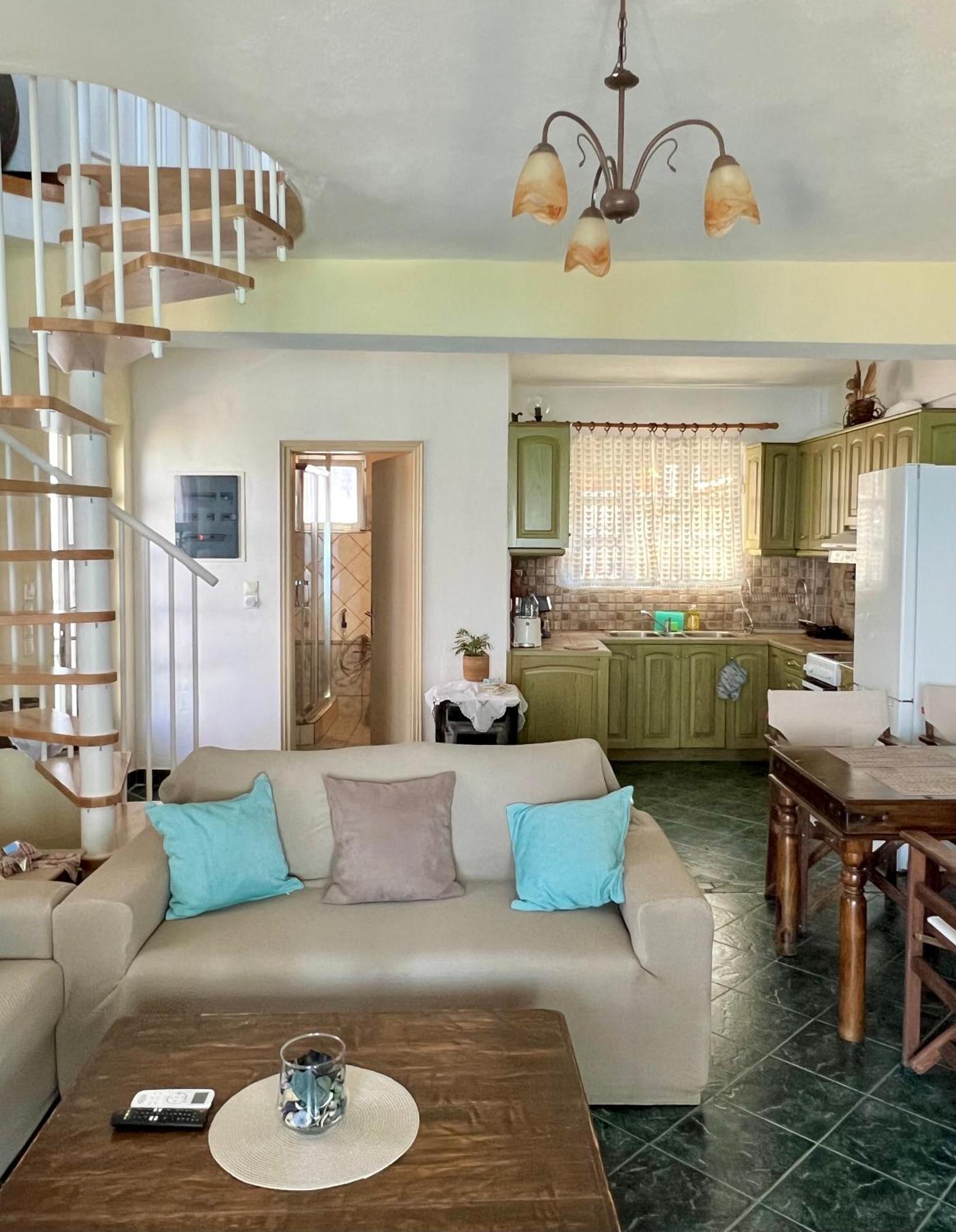Kohyli Beachfront House Agia Pelagia Chlomou Esterno foto